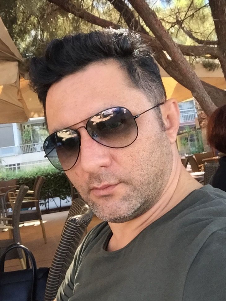 Tarık M.